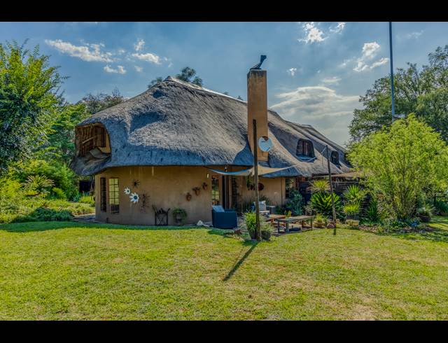 2.70HA SMALLHOLDING TO LET IN CHARTWELL
